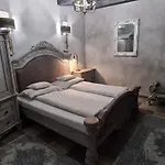Resident Wellness Vendeghaz Bichișciaba