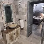 Apartament Resident Wellness Vendeghaz *