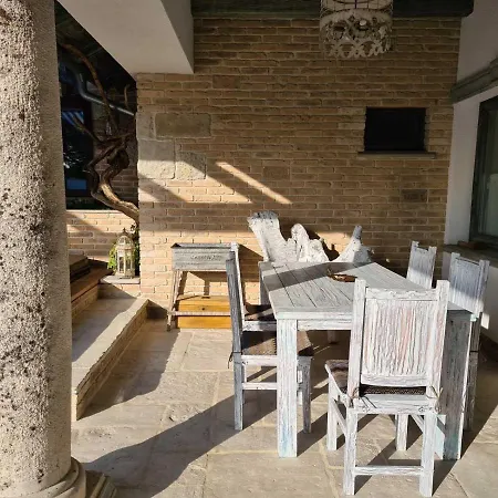 Resident Wellness Vendeghaz * Bichișciaba