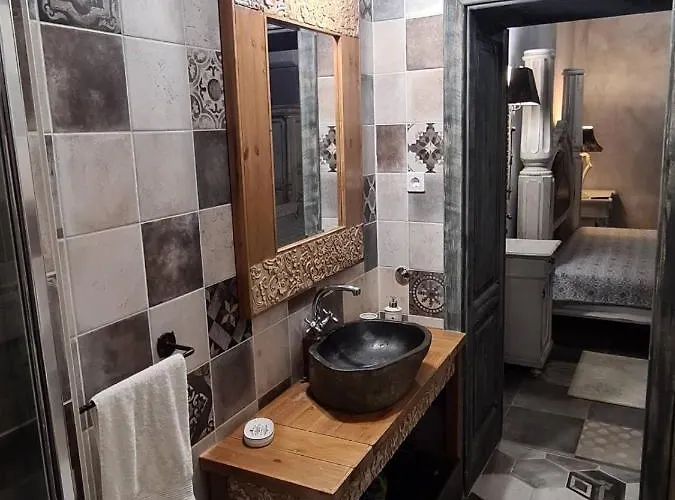 Resident Wellness Vendeghaz דירה *